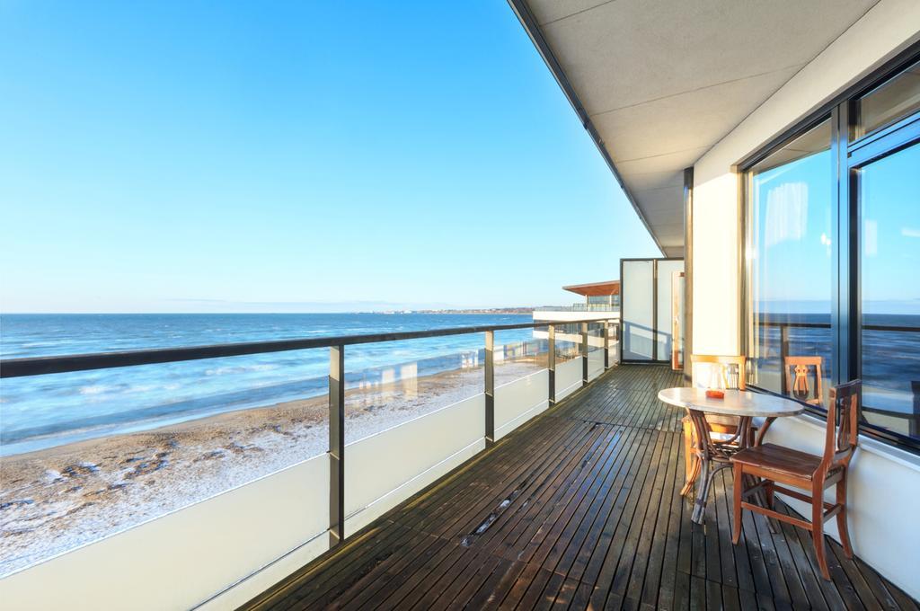 Apartment Dharma Pirita Sea View *